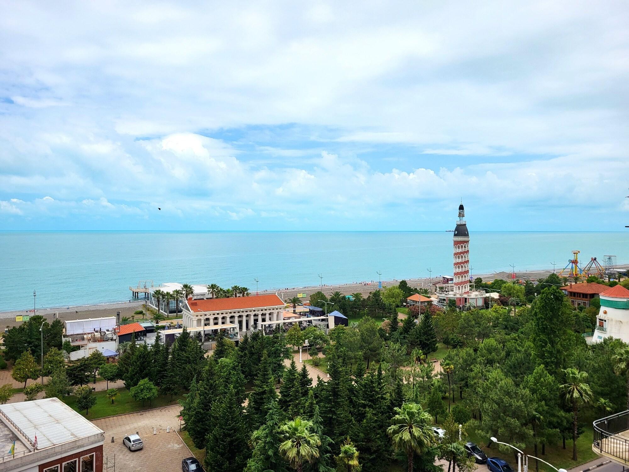 Rock Hotel First Line Batumi Ngoại thất bức ảnh