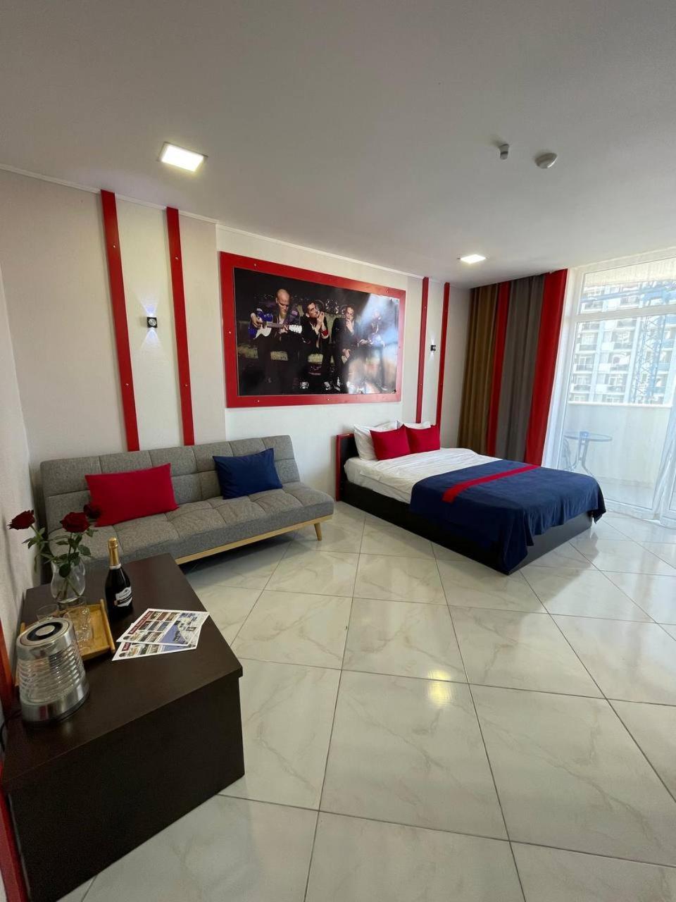 Rock Hotel First Line Batumi Ngoại thất bức ảnh