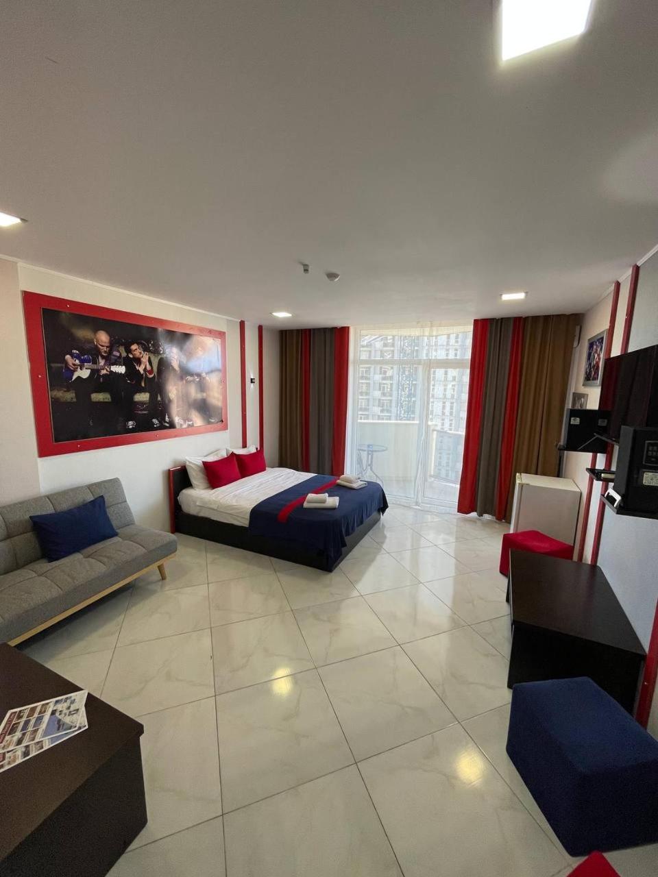 Rock Hotel First Line Batumi Ngoại thất bức ảnh