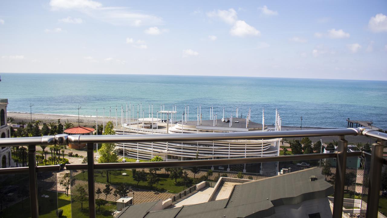 Rock Hotel First Line Batumi Ngoại thất bức ảnh